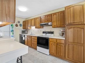 612 N 46th Ave, Hollywood FL 33021