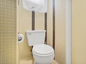 612 N 46th Ave, Hollywood FL 33021