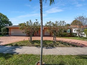 612 N 46th Ave, Hollywood FL 33021