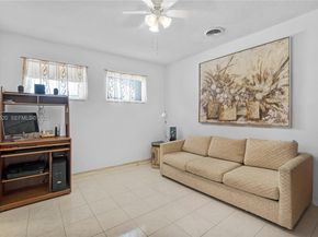 612 N 46th Ave, Hollywood FL 33021