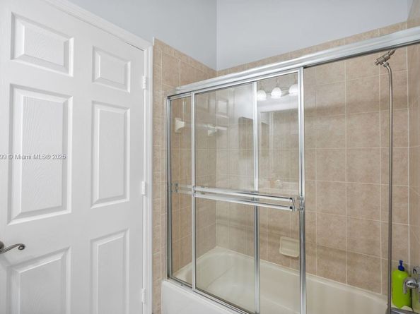 3899 Cascade Ter, Weston FL 33332
