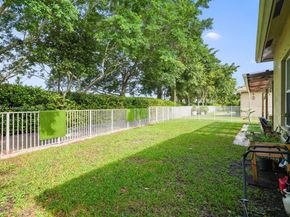 3899 Cascade Ter, Weston FL 33332