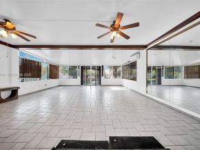 520 Morningside Dr, Miami Springs FL 33166