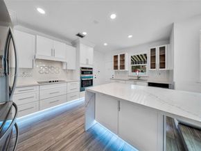 520 Morningside Dr, Miami Springs FL 33166