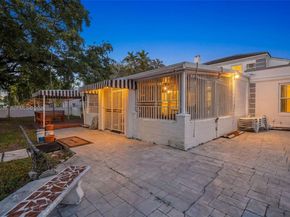 520 Morningside Dr, Miami Springs FL 33166