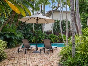 164 W Mashta Dr, Key Biscayne FL 33149