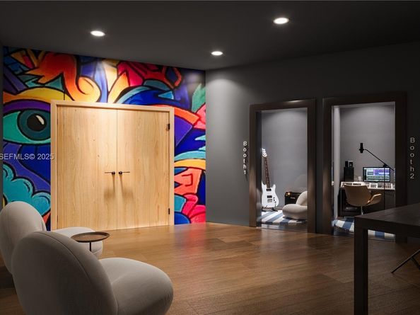 218 SE 7th St 612A, Hallandale Beach FL 33009