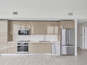 2000 Metropica Way 2110, Sunrise FL 33323