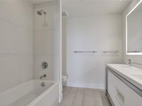 2000 Metropica Way 2110, Sunrise FL 33323