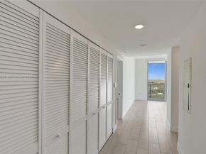 2000 Metropica Way 2110, Sunrise FL 33323