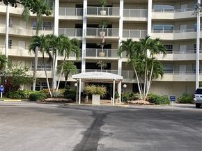 805 Cypress Blvd 309, Pompano Beach FL 33069