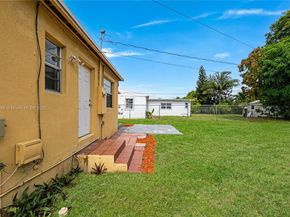 2431 Rodman St, Hollywood FL 33020