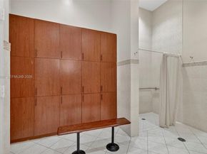 16135 Emerald Estates Dr 162, Weston FL 33331