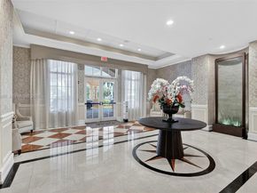 16135 Emerald Estates Dr 162, Weston FL 33331