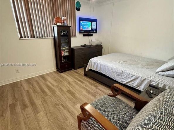 3060 Holiday Springs Blvd 104, Margate FL 33063