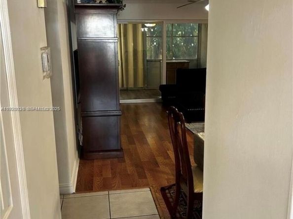 3060 Holiday Springs Blvd 104, Margate FL 33063