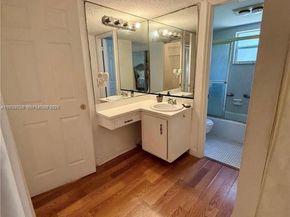 3060 Holiday Springs Blvd 104, Margate FL 33063