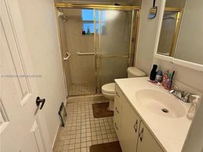 3060 Holiday Springs Blvd 104, Margate FL 33063