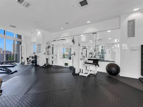 350 S Miami Ave 3013, Miami FL 33130