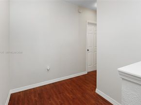 2442 Centergate Dr 202, Miramar FL 33025