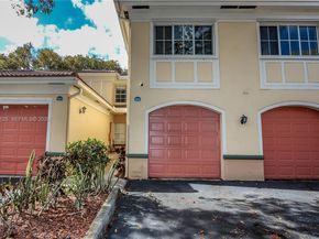2442 Centergate Dr 202, Miramar FL 33025