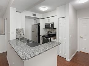 2442 Centergate Dr 202, Miramar FL 33025