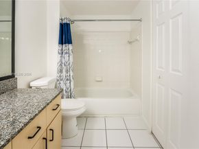 2442 Centergate Dr 202, Miramar FL 33025