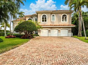 1260 Harbor Ct, Hollywood FL 33019