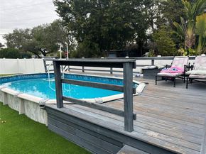 5700 SW 54th Ter, Davie FL 33314