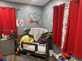 5700 SW 54th Ter, Davie FL 33314