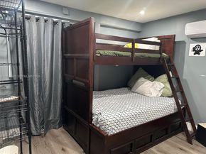 5700 SW 54th Ter, Davie FL 33314