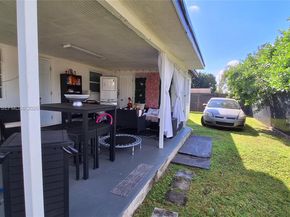 10305 SW 149th Ter, Miami FL 33176