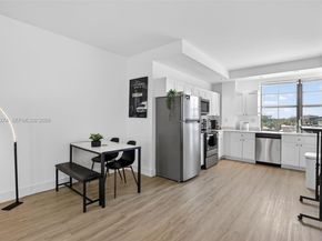 4100 SW 64th Ave 301, Davie FL 33314