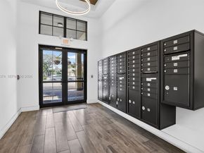 4100 SW 64th Ave 301, Davie FL 33314