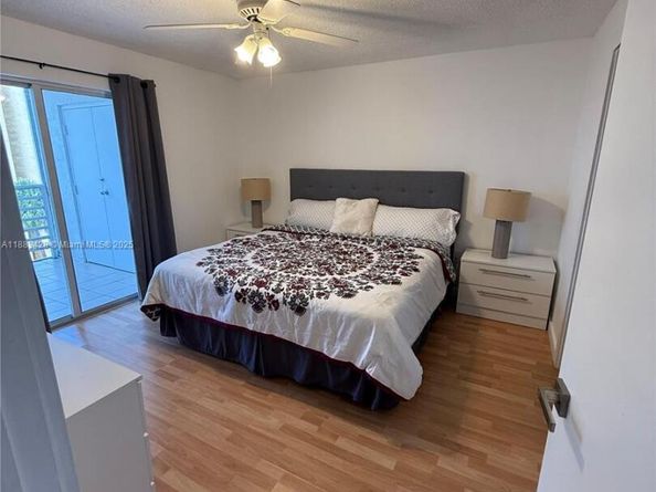 17801 N Bay Rd 505, Sunny Isles Beach FL 33160