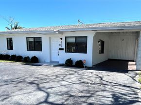 808 45th St, West Palm Beach FL 33407
