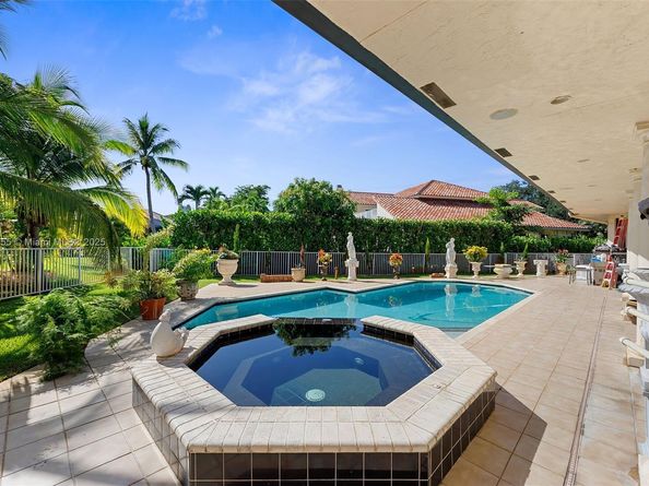 1860 Merion Lane, Coral Springs FL 33071