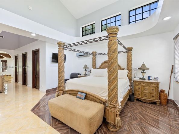 1860 Merion Lane, Coral Springs FL 33071