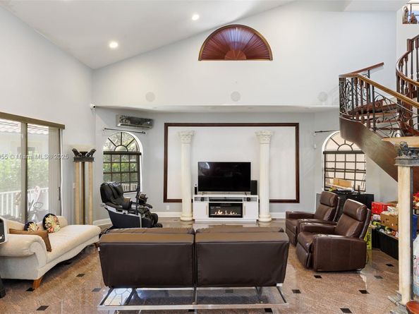 1860 Merion Lane, Coral Springs FL 33071