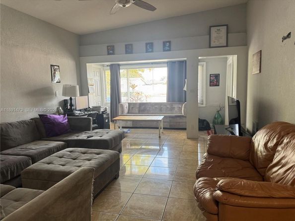 18100 NW 7th Pl, Miami Gardens FL 33169