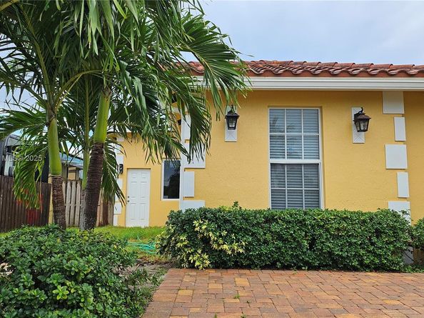 4585 Boatman St #20, Lake Worth FL 33463