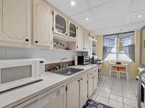 2901 NW 48th Ave 468, Lauderdale Lakes FL 33313