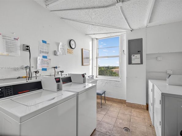 2901 NW 48th Ave 468, Lauderdale Lakes FL 33313