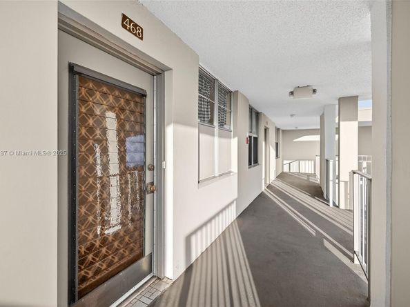 2901 NW 48th Ave 468, Lauderdale Lakes FL 33313