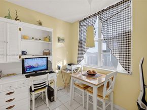 2901 NW 48th Ave 468, Lauderdale Lakes FL 33313