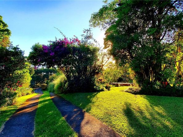 2626 Los Angeles, Heredia FL