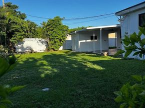 8560 SW 27th Ln, Miami FL 33155