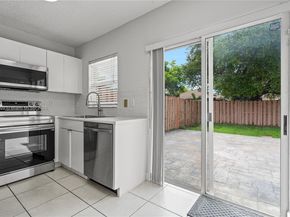 21472 SW 87th Pl, Cutler Bay FL 33189
