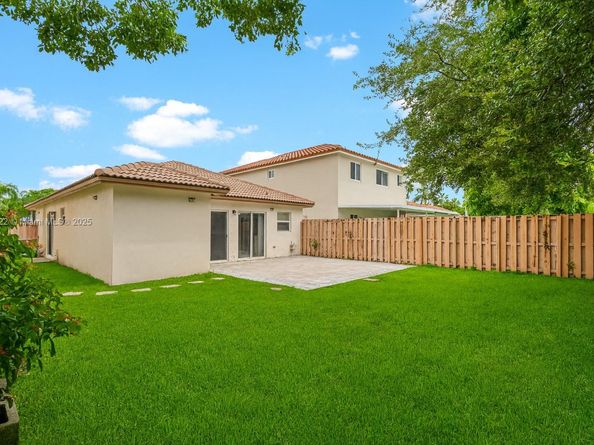 21472 SW 87th Pl, Cutler Bay FL 33189