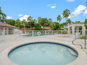 21472 SW 87th Pl, Cutler Bay FL 33189